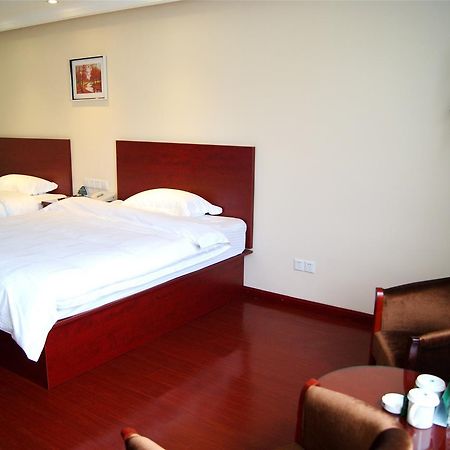 Greentree Inn Suzhou Xiangcheng District Wangting Zhanwang Business Hotel Exterior photo