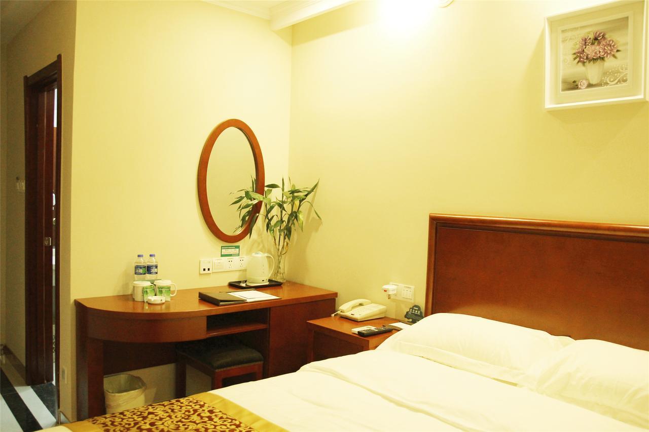 Greentree Inn Suzhou Xiangcheng District Wangting Zhanwang Business Hotel Exterior photo
